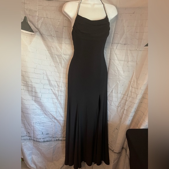 🖤Morgan & Co Drape Front Gown Women’s/Juniors Size 0🖤 - Picture 9 of 12